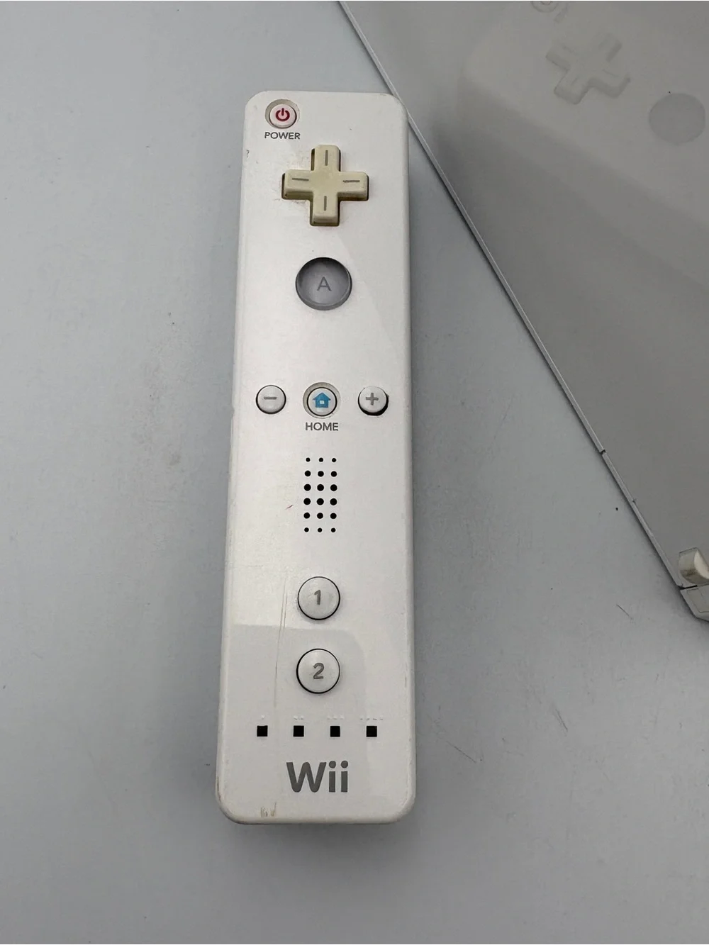 Nintendo Wii Console with White Remote and AV Cables